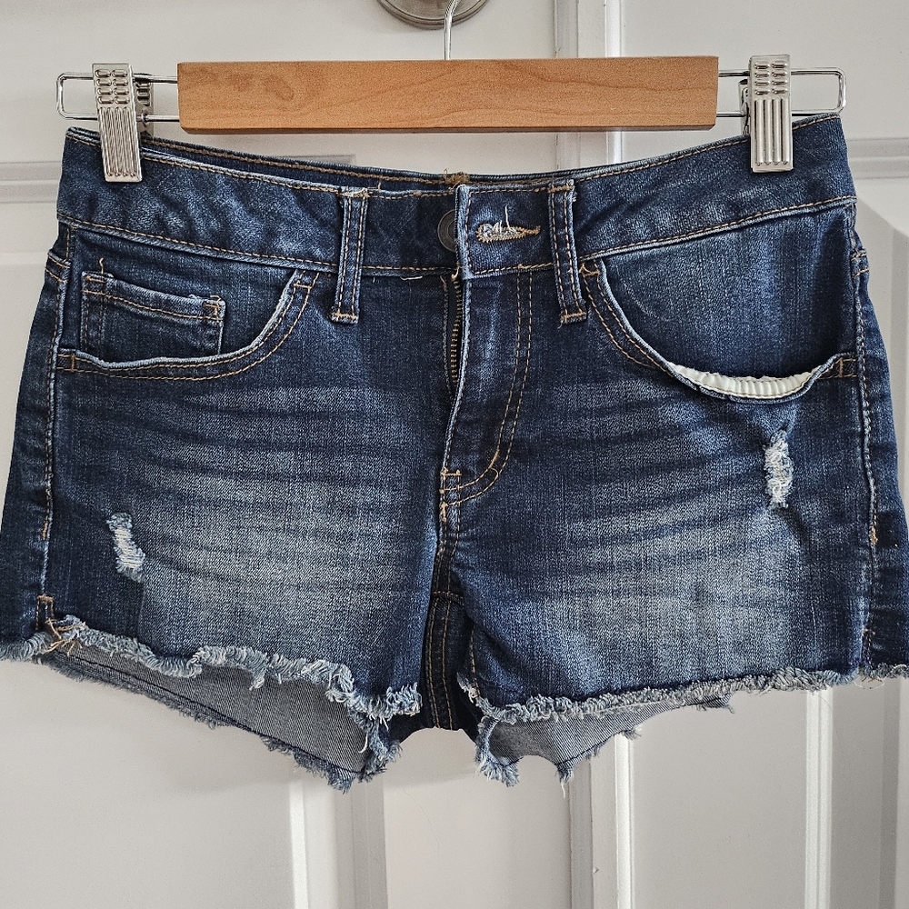 SO Shorts Size 3
